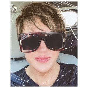 Meet your Posher, Katherine